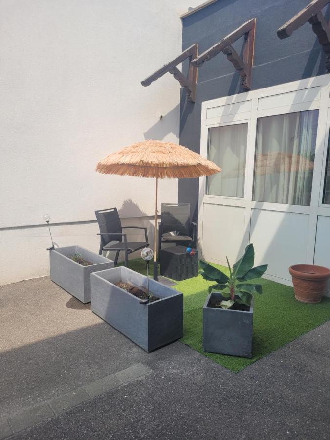 Gite Les Lauriers Colmar Exteriör bild