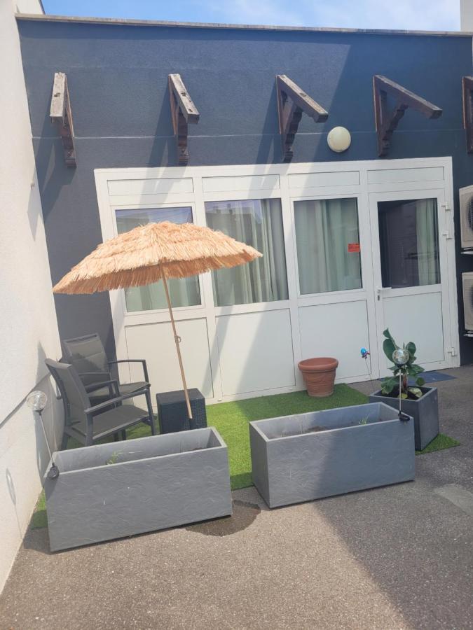 Gite Les Lauriers Colmar Exteriör bild